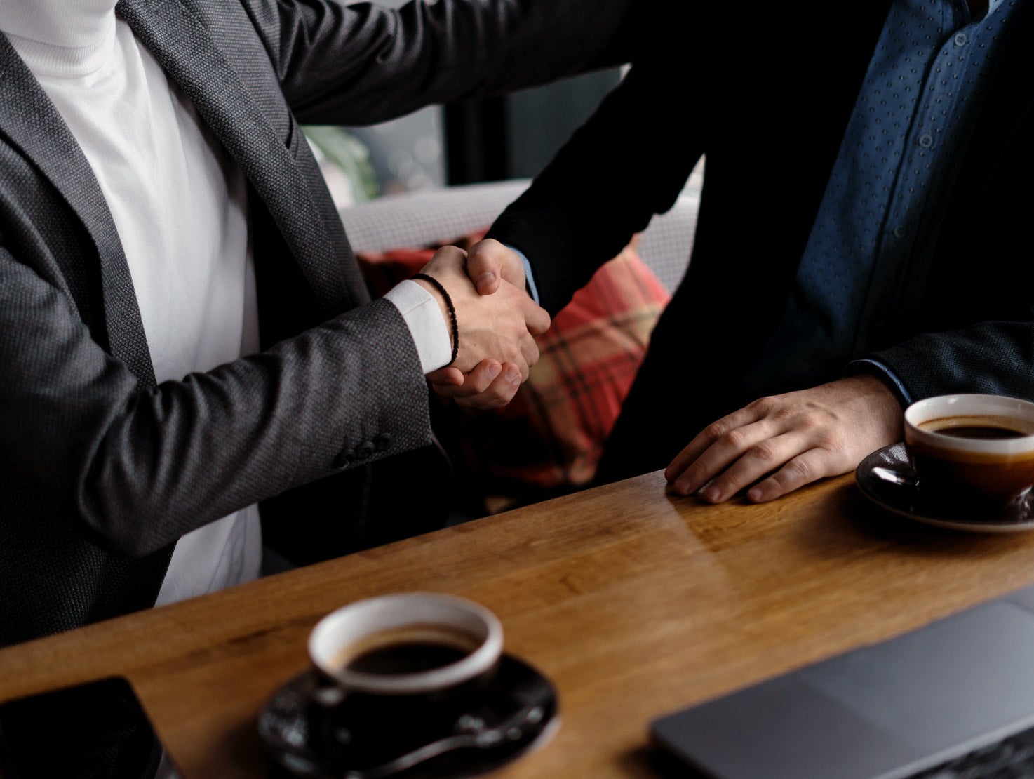 Hand_shake