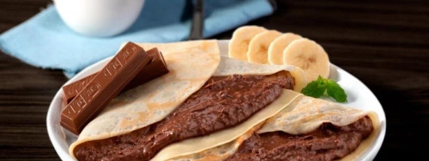 Crepe with KitKat Spread