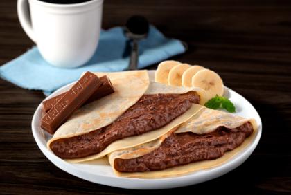 Crepe with KitKat Spread