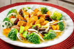 BRAISED 8 TREASURE SEASONAL VEGETABLE